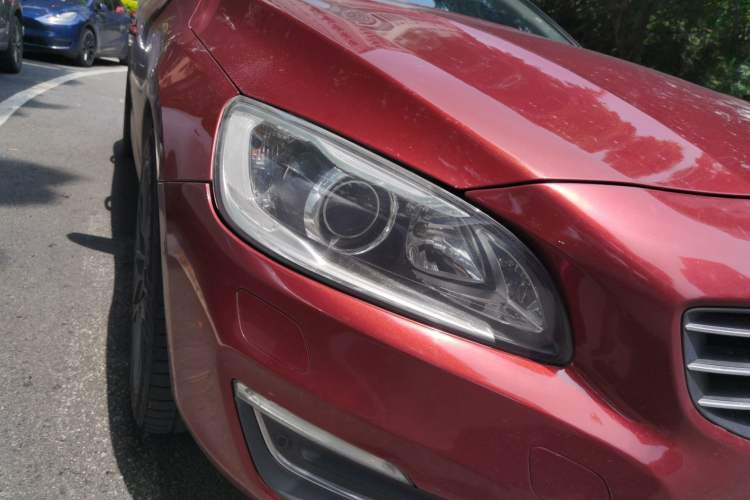 Used Volvo V60 2014 Restyled T5 Zhiya Edition Right Front Headlight