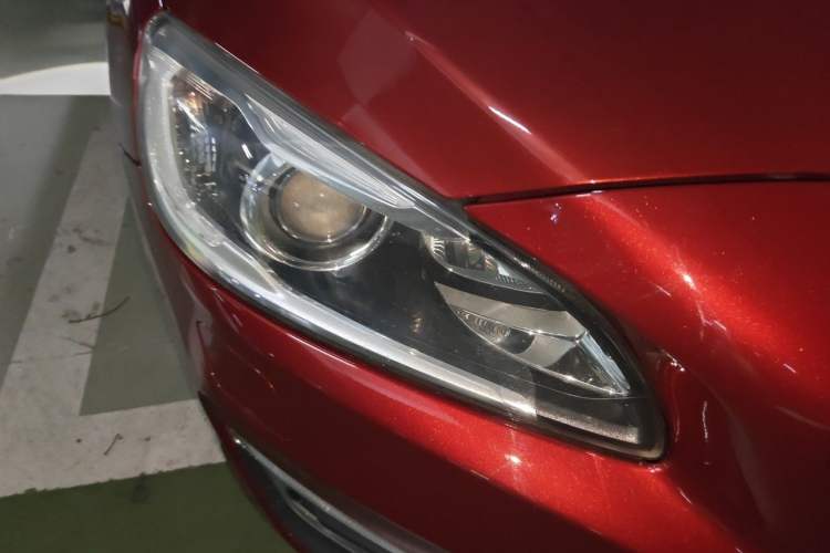 Used Volvo V60 2014 T5 Zhiya Edition Right Front Headlight