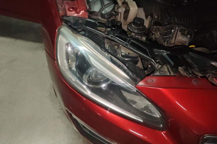 Used Volvo V60 2014 T5 Zhiya Edition Right Front Headlight