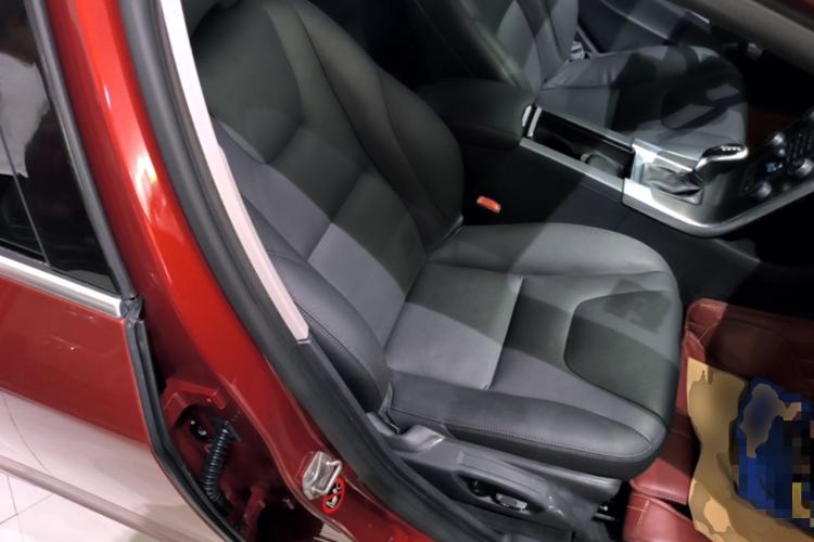 Used Volvo V60 2014 T5 Zhiyi Edition Right Front Seat