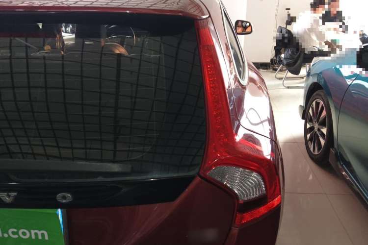 Used Volvo V60 2014 T5 Zhiya Edition Right Rear Taillight