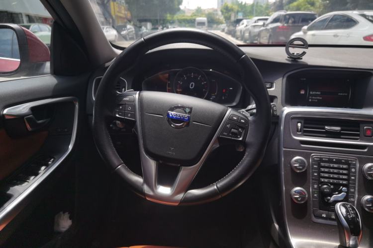 Used Volvo V60 2014 Restyled T5 Zhiya Edition Steering Wheel
