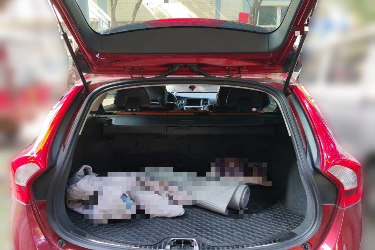 Used Volvo V60 2014 T5 Zhiyi Edition Trunk
