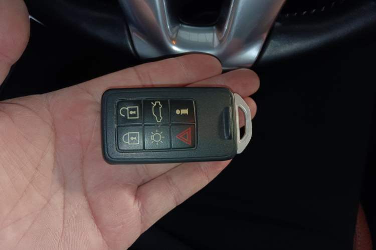 Used Volvo V60 2014 T5 Zhiya Edition Vehicle Key