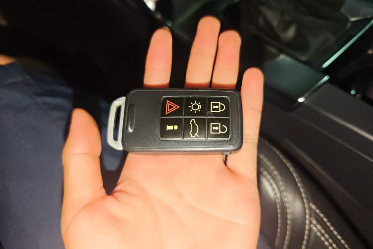 Used Volvo V60 2014 T5 Zhiya Edition Vehicle Key