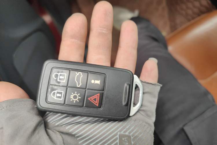 Used Volvo V60 2014 T5 Zhiya Edition Vehicle Key