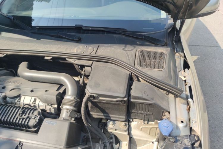 Used Volvo V60 2014 T5 Zhiyi Edition Engine Bay Left