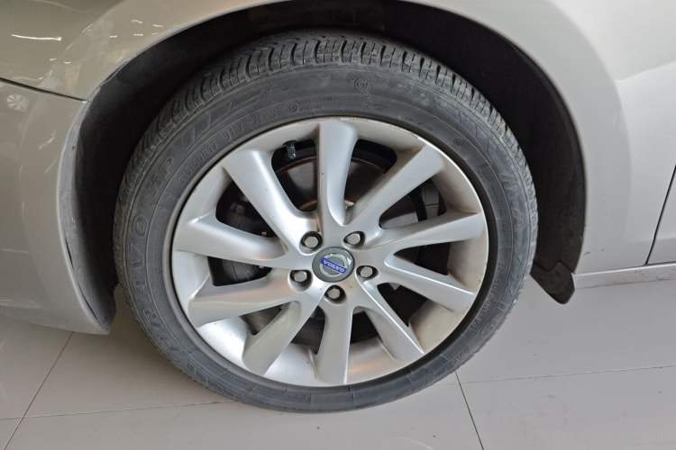 Used Volvo V60 2014 T5 Zhiyi Edition Exterior 7