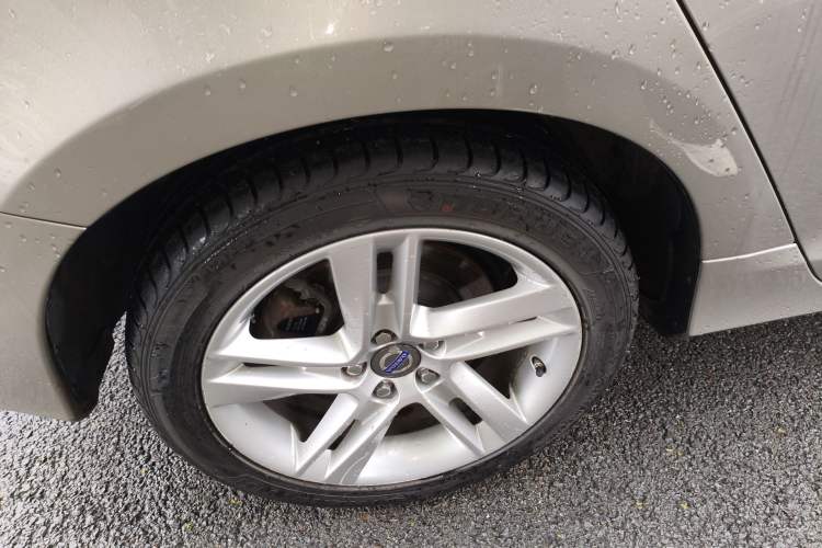 Used Volvo V60 2014 T5 Zhiya Edition Exterior 8