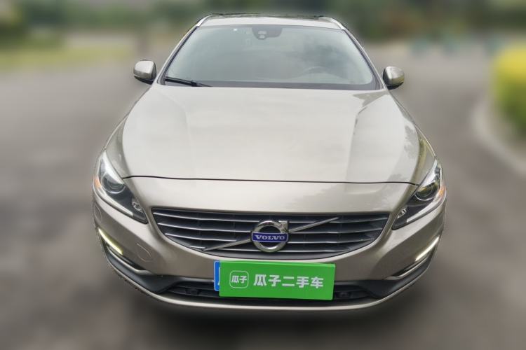 Used Volvo V60 2014 T5 Zhiya Edition Front