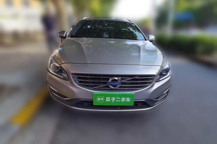 Used Volvo V60 2014 T5 Zhiyi Edition Front