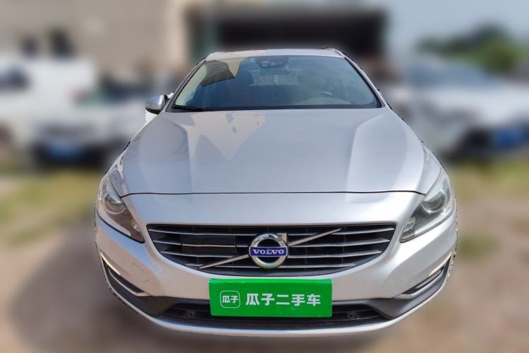 Used Volvo V60 2014 T5 Zhiya Edition Front