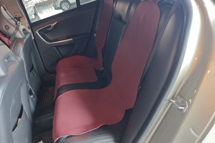 Used Volvo V60 2014 T5 Zhiyi Edition Interior 4