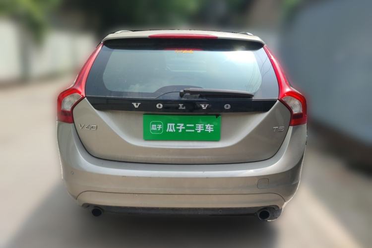 Used Volvo V60 2014 T5 Zhiyi Edition Rear