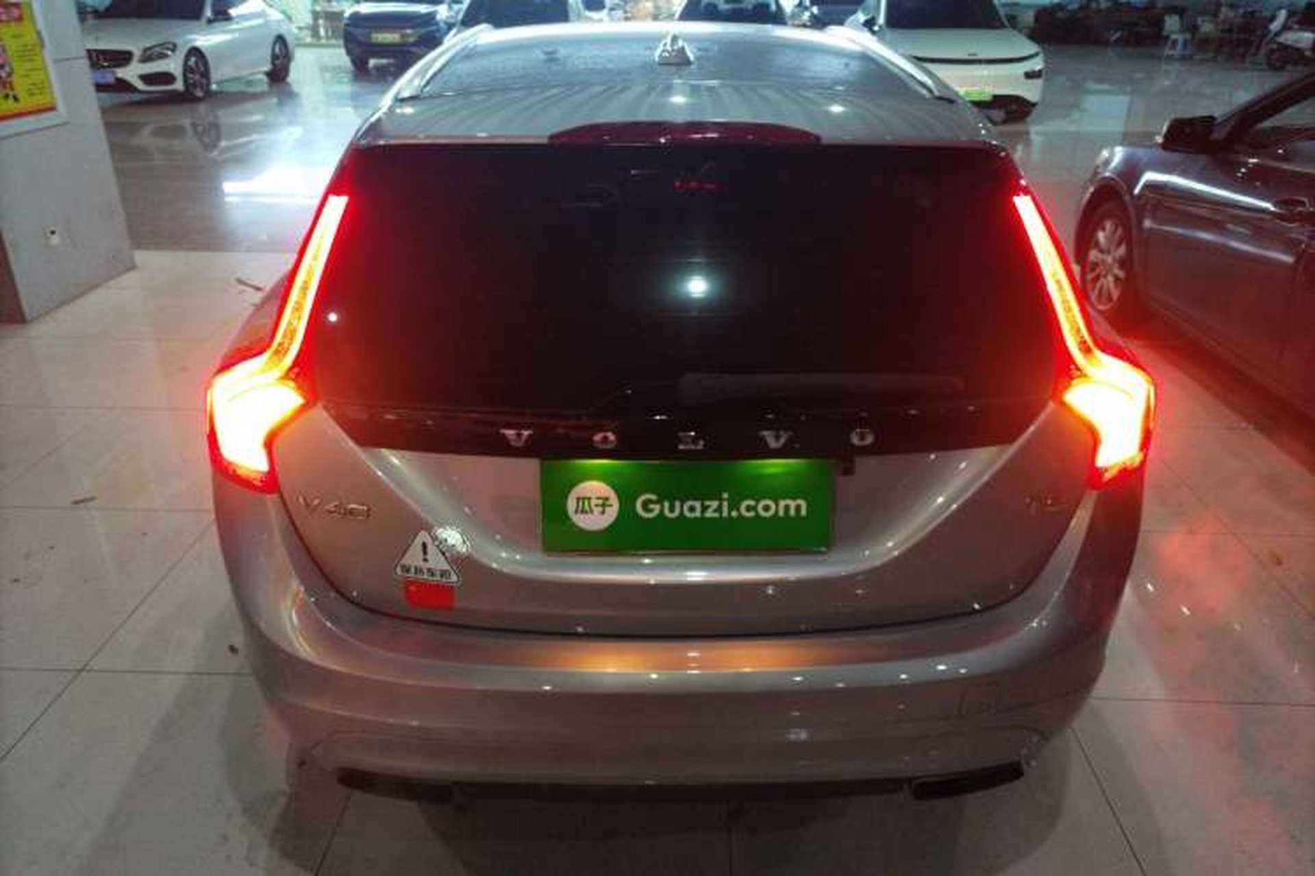 Used Volvo V60 2014 T5 Zhiya Edition Rear
