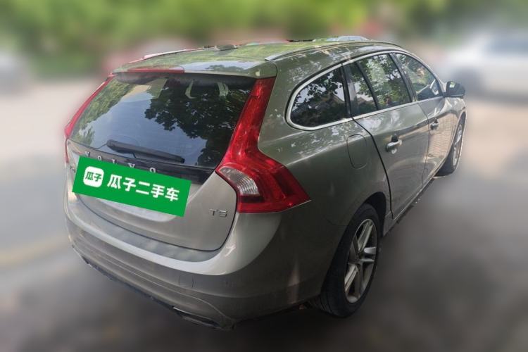 Used Volvo V60 2014 Restyled T5 Zhiya Edition Rear Right 45 Deg