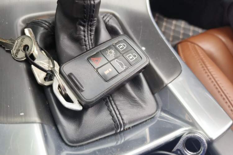 Used Volvo V60 2014 T5 Zhiya Edition Vehicle Key
