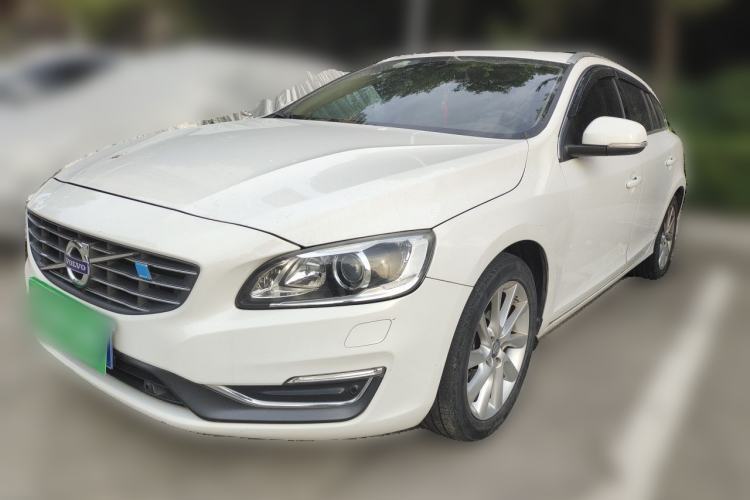 Used Volvo V60 2014 T5 Zhiyi Edition Guazi used car, China used car export, Used car for sale, Used  cars, Cheapest cars for sale