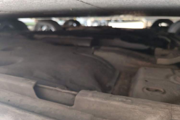 Used Volvo V60 2014 Restyled T5 Zhiya Edition Chassis Front Left