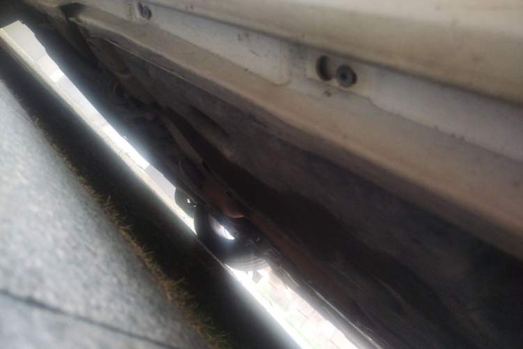 Used Volvo V60 2014 T5 Zhiya Edition Chassis Front Left