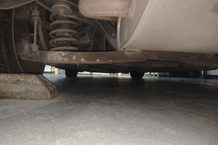 Used Volvo V60 2014 T5 Zhiya Edition Chassis Rear Left