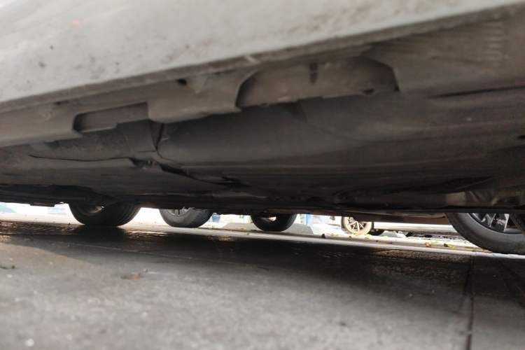 Used Volvo V60 2014 Restyled T5 Zhiya Edition Chassis Rear Left
