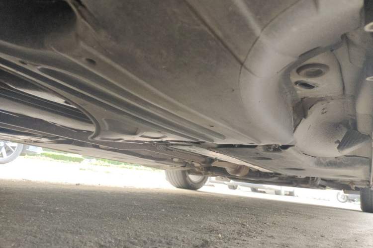 Used Volvo V60 2014 T5 Zhiyi Edition Chassis Rear Right