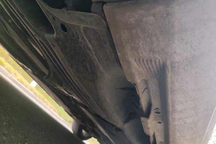 Used Volvo V60 2014 T5 Zhiyi Edition Chassis Rear Right