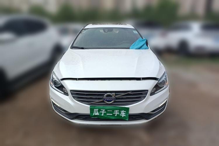 Used Volvo V60 2014 T5 Zhiyi Edition Front