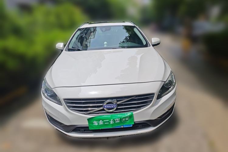 Used Volvo V60 2014 Restyled T5 Zhiya Edition Front