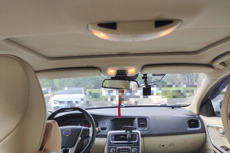Used Volvo V60 2014 T5 Zhiyi Edition Headliner