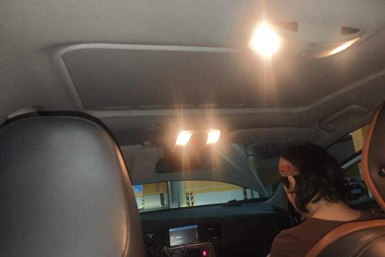 Used Volvo V60 2014 T5 Zhiya Edition Headliner