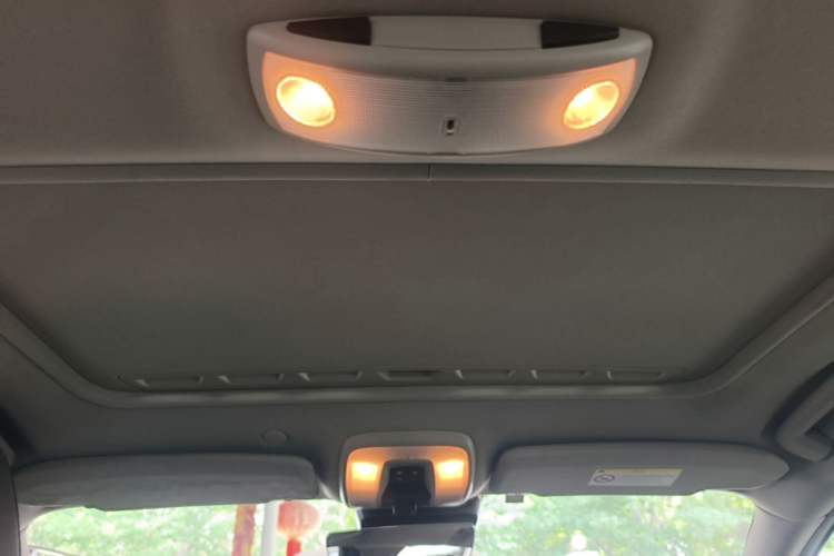 Used Volvo V60 2014 Restyled T5 Zhiya Edition Headliner