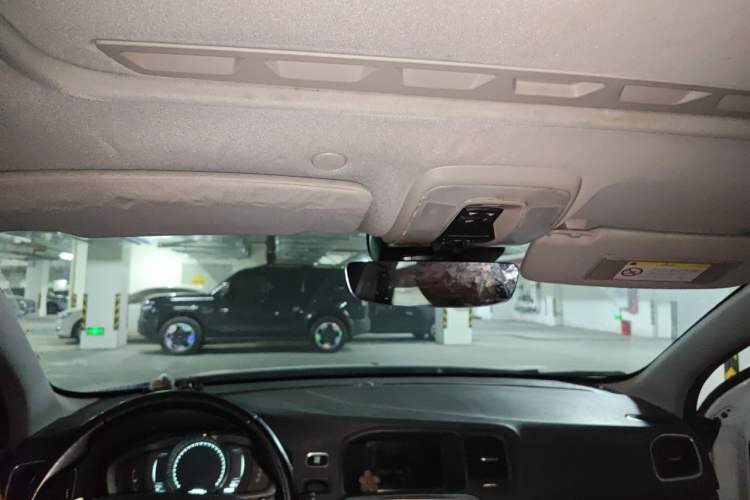 Used Volvo V60 2014 T5 Zhiya Edition Headliner