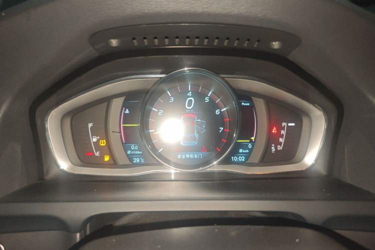 Used Volvo V60 2014 T5 Zhiya Edition Instrument Cluster