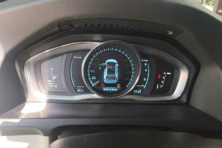 Used Volvo V60 2014 Restyled T5 Zhiya Edition Instrument Cluster
