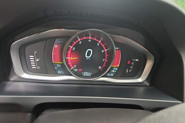 Used Volvo V60 2014 Restyled T5 Zhiya Edition Instrument Cluster