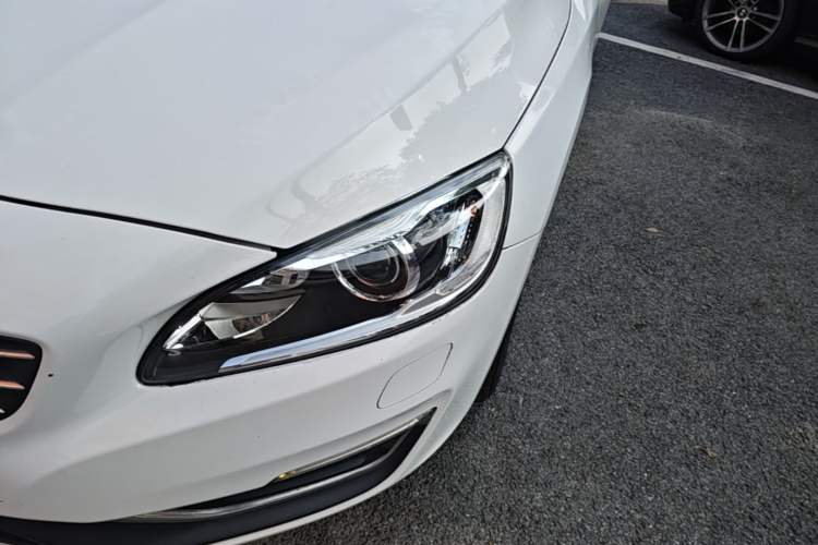 Used Volvo V60 2014 T5 Zhiyi Edition Left Front Headlight