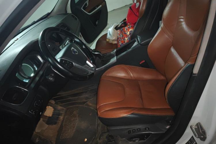 Used Volvo V60 2014 T5 Zhiya Edition Left Front Seat