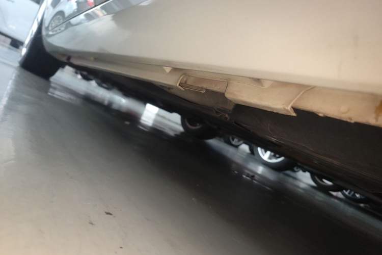 Used Volvo V60 2014 T5 Zhiyi Edition Left Side Sill