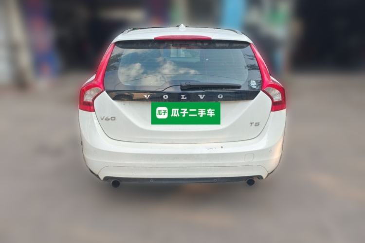 Used Volvo V60 2014 T5 Zhiyi Edition Rear