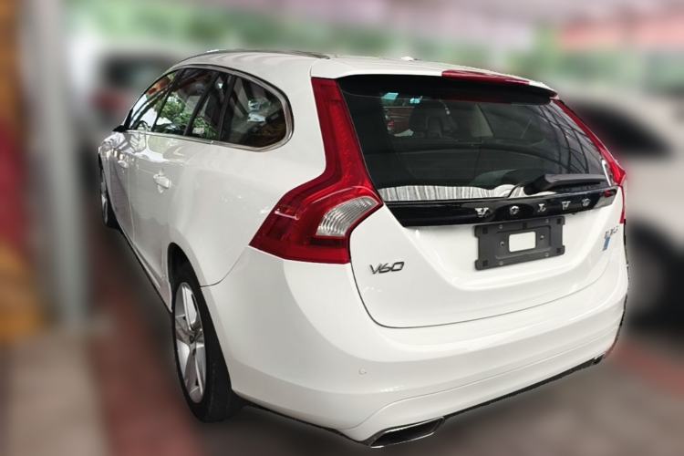 Used Volvo V60 2014 Restyled T5 Zhiya Edition Rear Left 45 Deg