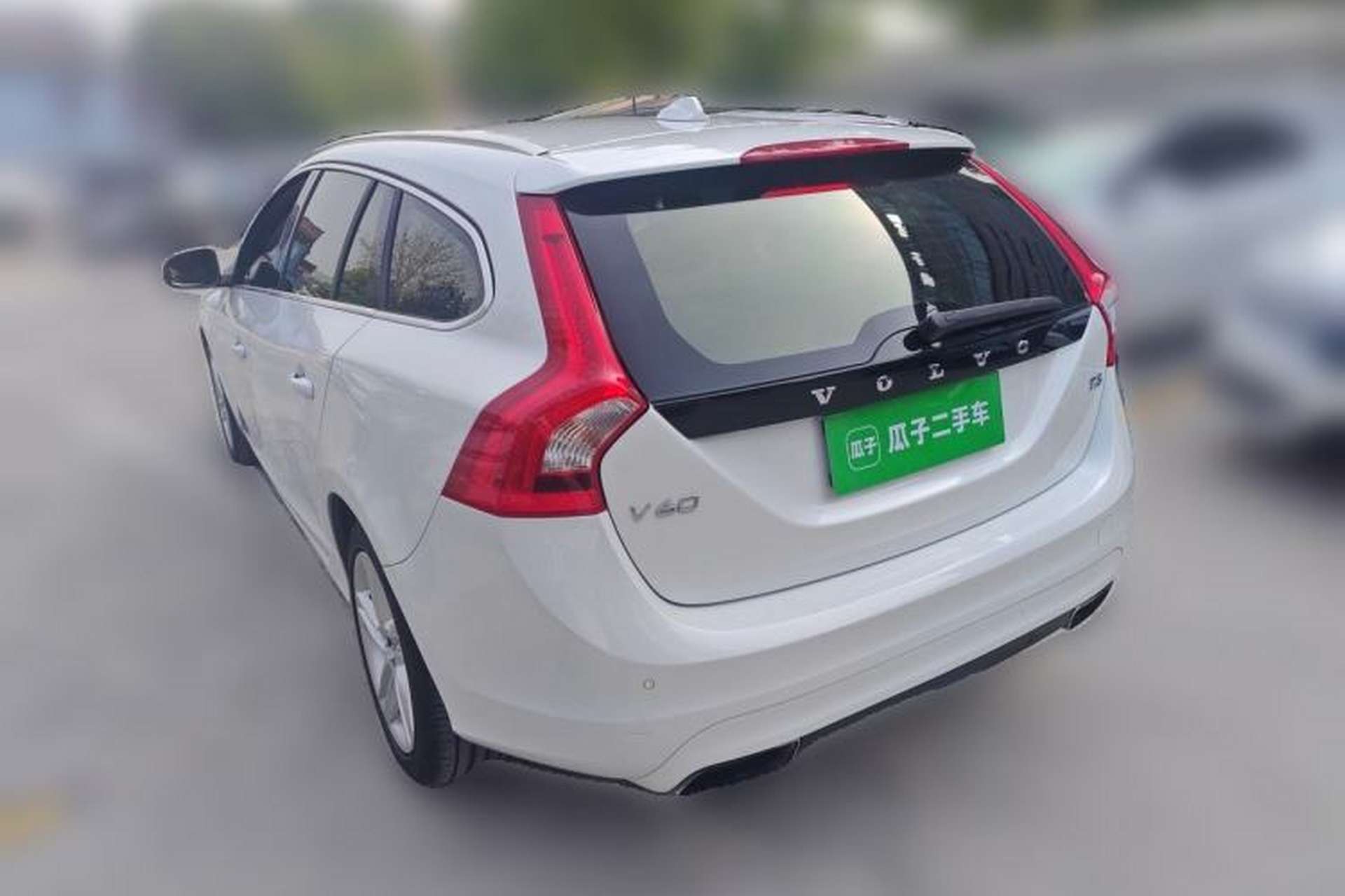 Used Volvo V60 2014 Restyled T5 Zhiya Edition Rear Left 45 Deg