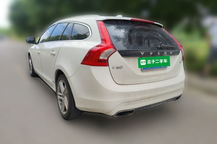 Used Volvo V60 2014 T5 Zhiya Edition Rear Left 45 Deg