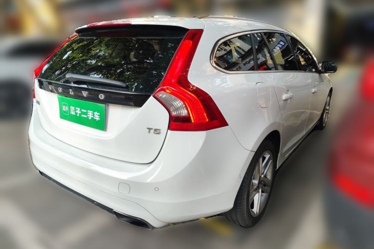 Used Volvo V60 2014 Restyled T5 Zhiya Edition Rear Right 45 Deg