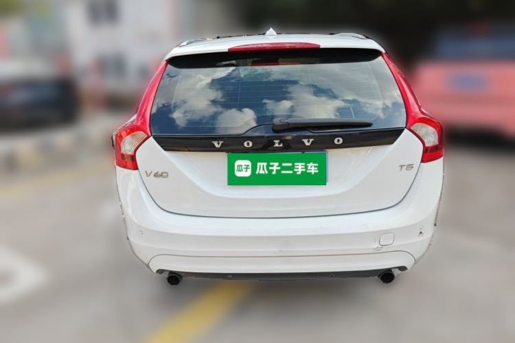 Used Volvo V60 2014 T5 Zhiyi Edition Rear