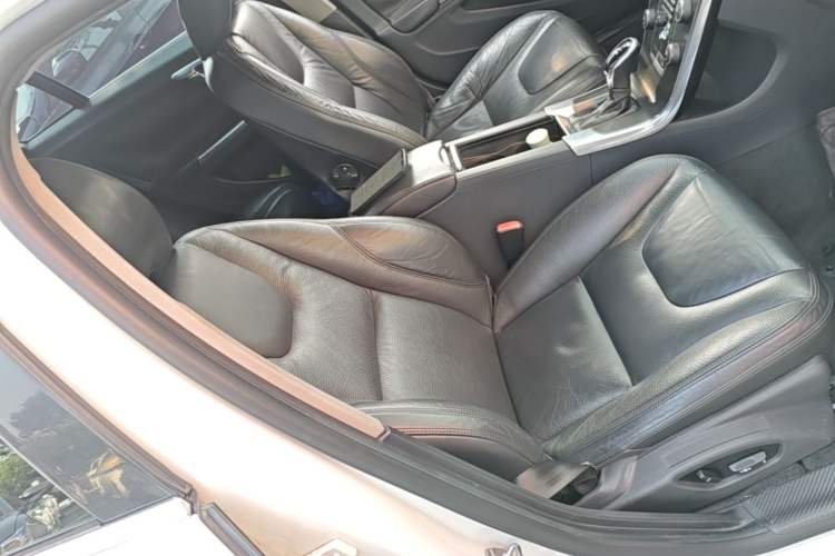 Used Volvo V60 2014 T5 Zhiyi Edition Right Front Seat