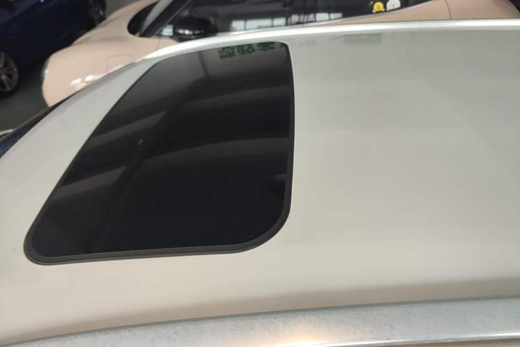 Used Volvo V60 2014 T5 Zhiyi Edition Roof