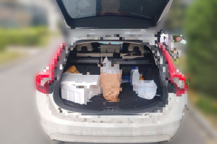 Used Volvo V60 2014 T5 Zhiyi Edition Trunk