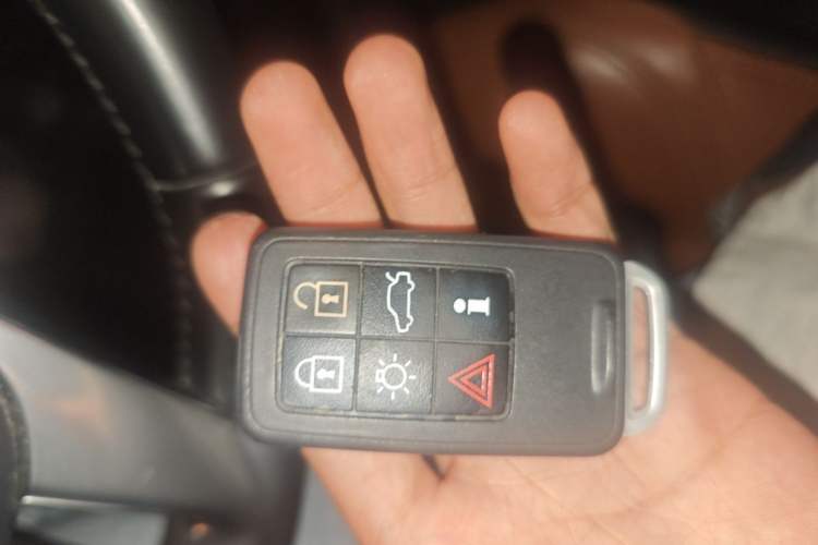 Used Volvo V60 2014 T5 Zhiya Edition Vehicle Key
